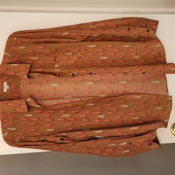 Fossil Feathers 100% silk button down - Picture 1 of 7